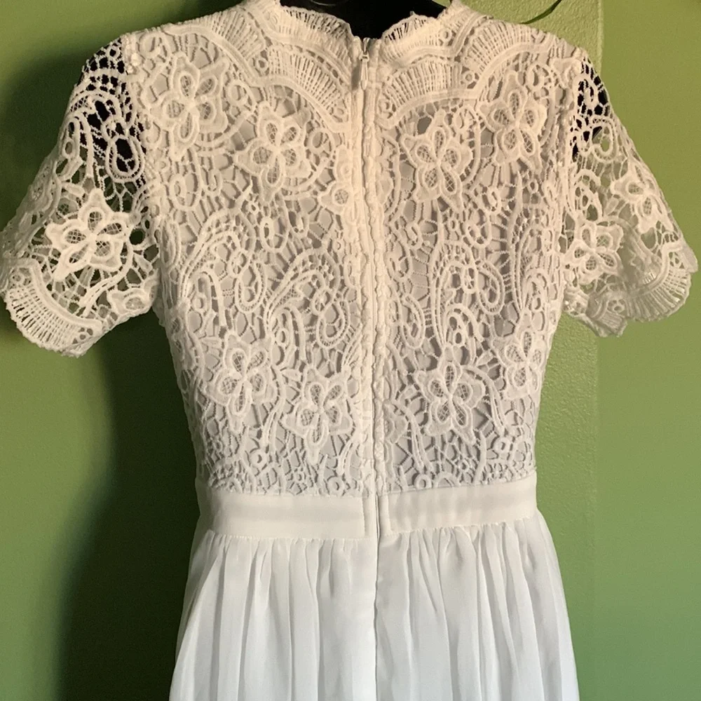 🔵 Lulus White Dress - Picture 10 of 12